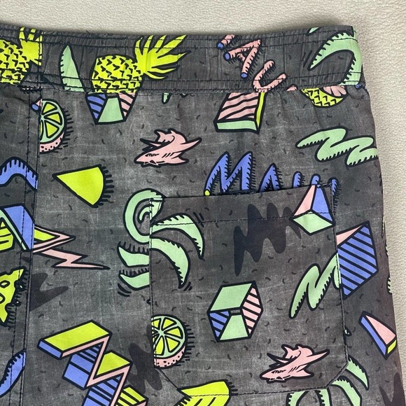 Maui And Sons Mens M Swim Trunks Multicolor Elastic Waist W Drawstring Pockets - Picture 11 of 13